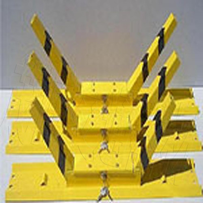 專業交通管控設備供應 破胎器、阻車器與車輪鎖詳解